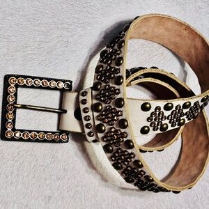 Leather Rock Studded Women’s Belt Ivory Size M34 Rhinestones Buckle